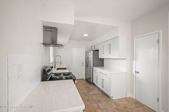 230 Willow Avenue, Merritt Island, FL 32953