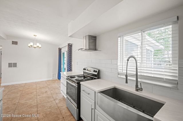 230 Willow Avenue, Merritt Island, FL 32953