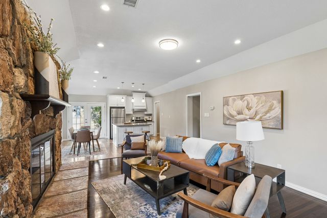 9966 Coppedge Lane, Dallas, TX 75220