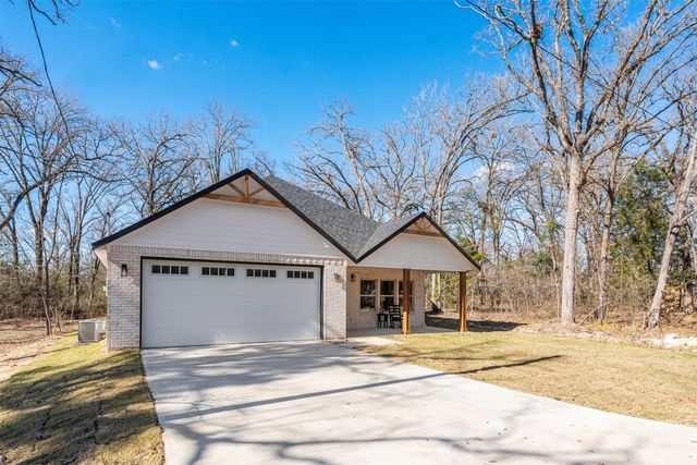 227 Quail Run Road, Trinidad, TX 75163