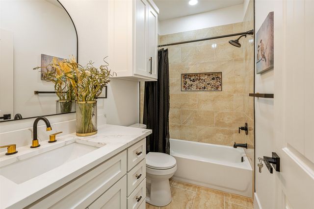 227 Quail Run Road, Trinidad, TX 75163