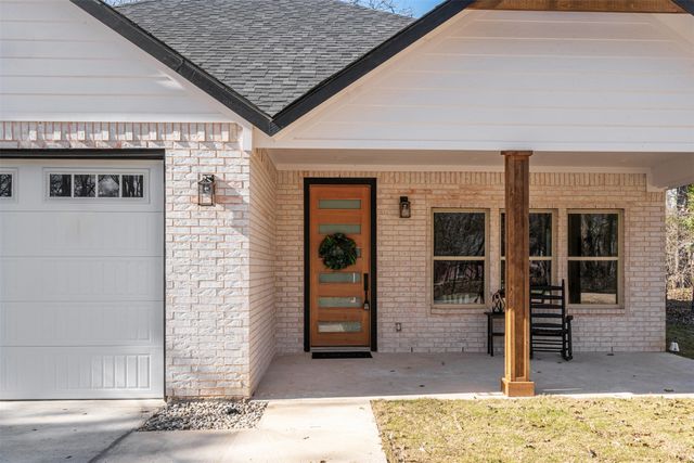 227 Quail Run Road, Trinidad, TX 75163