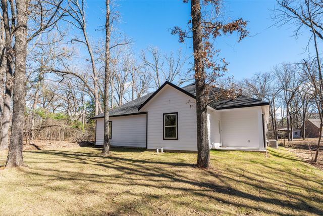227 Quail Run Road, Trinidad, TX 75163