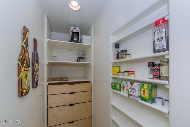 1906 Sunshine Court, Thousand Oaks, CA 91362