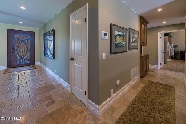 1906 Sunshine Court, Thousand Oaks, CA 91362