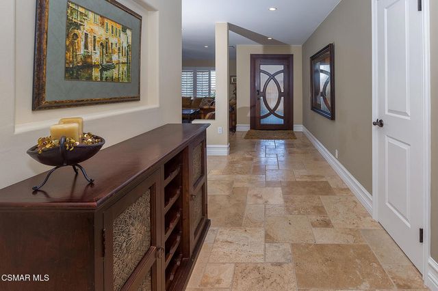 1906 Sunshine Court, Thousand Oaks, CA 91362