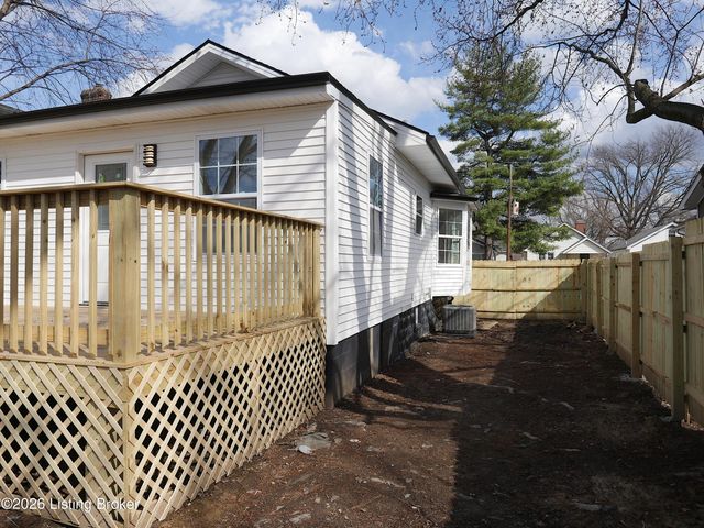 3614 Wheeler Ave, Louisville, KY 40215