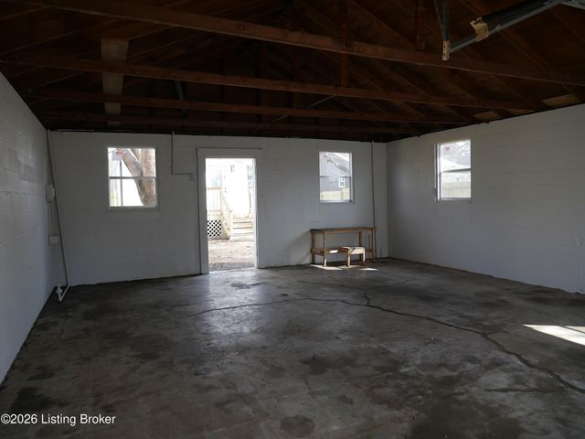 3614 Wheeler Ave, Louisville, KY 40215