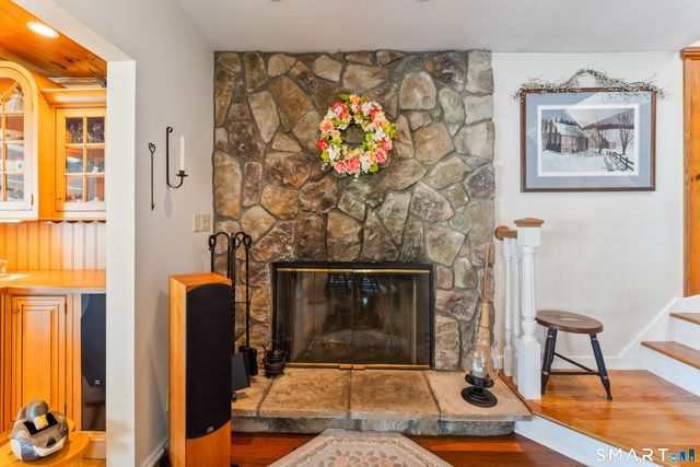 674 East Wakefield Boulevard, Winchester, CT 06098