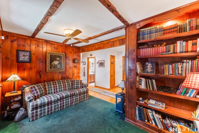 674 East Wakefield Boulevard, Winchester, CT 06098