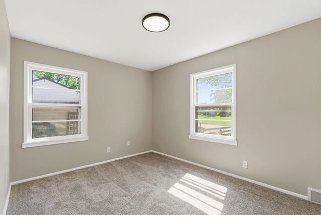 850 Fredrick Dr, El Dorado, KS 67042