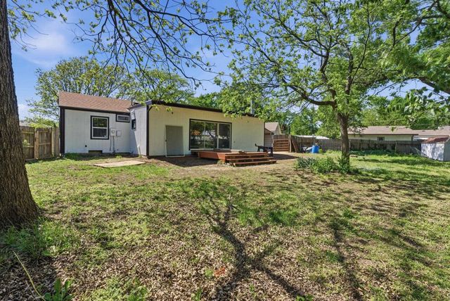 850 Fredrick Dr, El Dorado, KS 67042