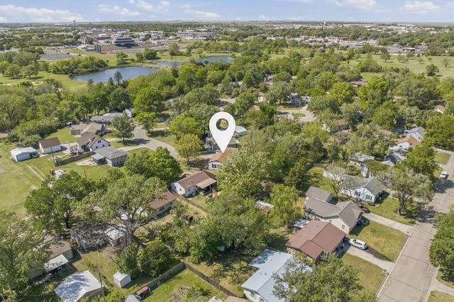 850 Fredrick Dr, El Dorado, KS 67042