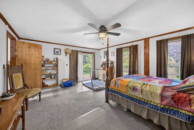 11393 Cookeville Boat Dock Rd, Baxter, TN 38544