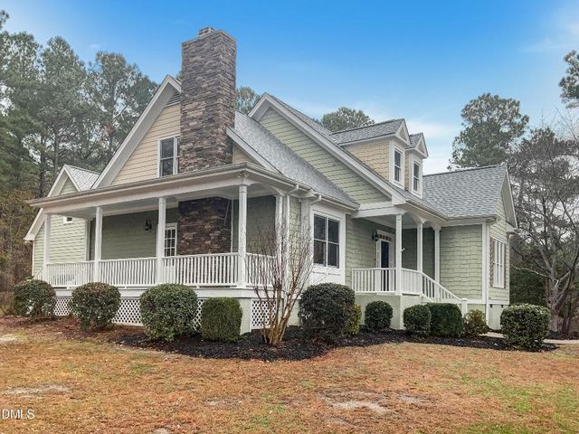 175 Rivers Edge Drive, Youngsville, NC 27596