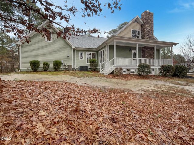 175 Rivers Edge Drive, Youngsville, NC 27596