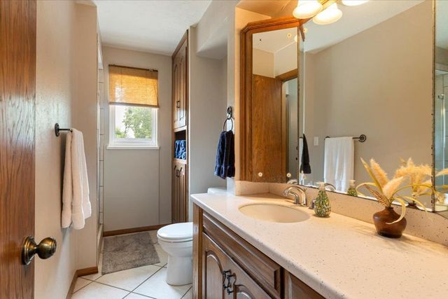 156 NW 36th St, Lawton, OK 73505