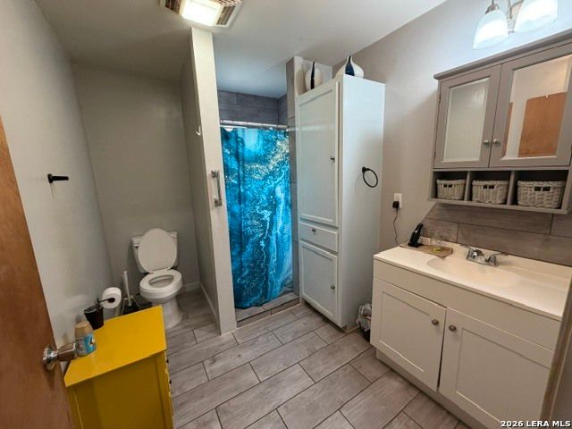 16472 N STATE HIGHWAY 16, Poteet, TX 78065