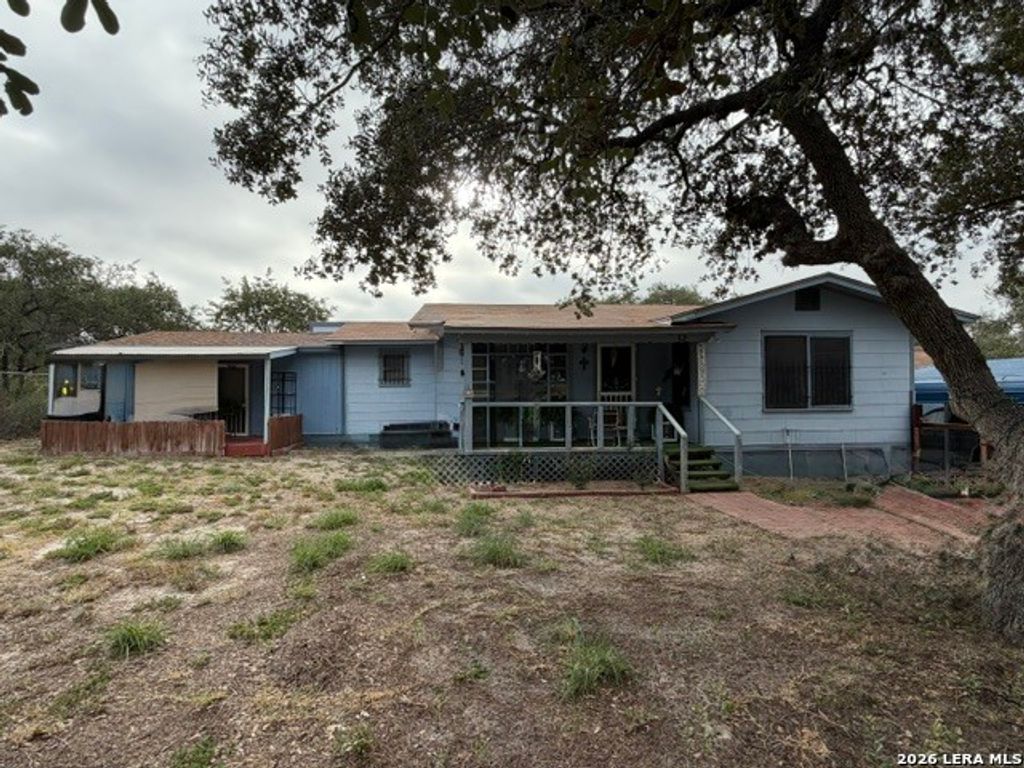 16472 N STATE HIGHWAY 16, Poteet, TX 78065