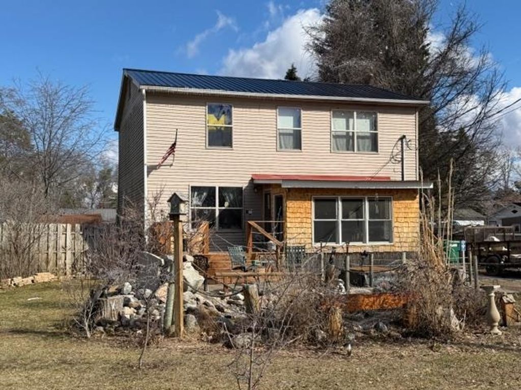 4074 Filter Road, Harrison, MI 48625