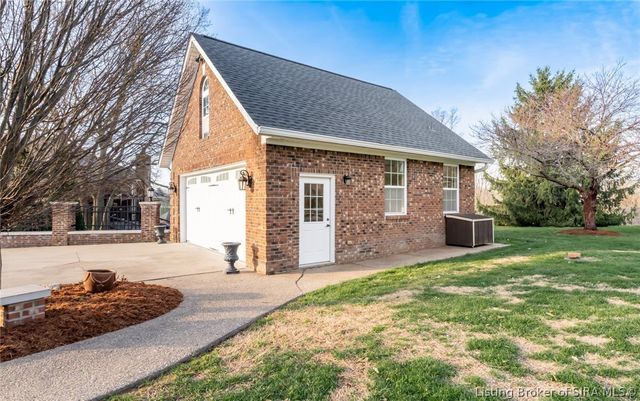 6511 Stonebridge Boulevard, Charlestown, IN 47111