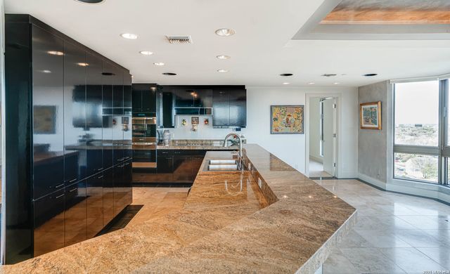 7887 Broadway 1102 & 1103, San Antonio, TX 78209