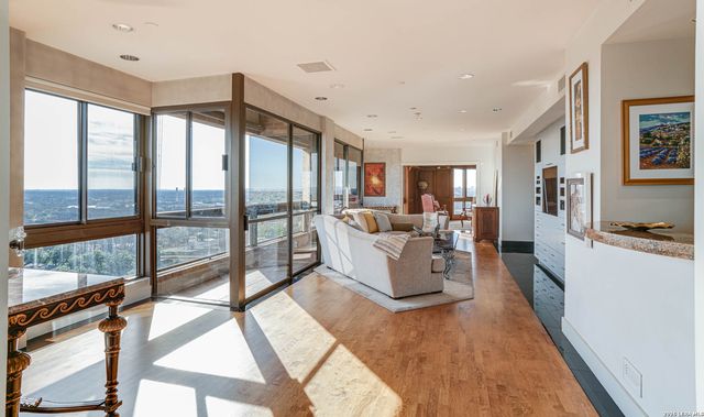 7887 Broadway 1102 & 1103, San Antonio, TX 78209