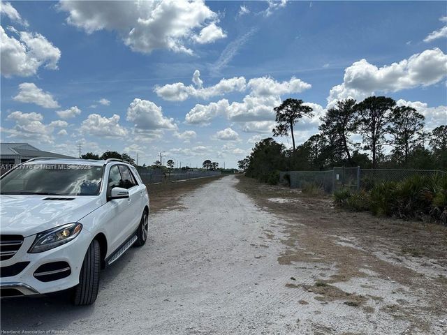 5128 Coruna Avenue, Sebring, FL 33872