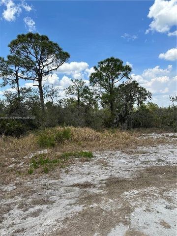 5128 Coruna Avenue, Sebring, FL 33872