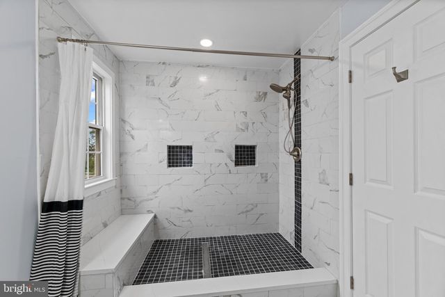 8424 SMALLWOOD CT, Pasadena, MD 21122