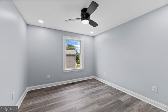 8424 SMALLWOOD CT, Pasadena, MD 21122