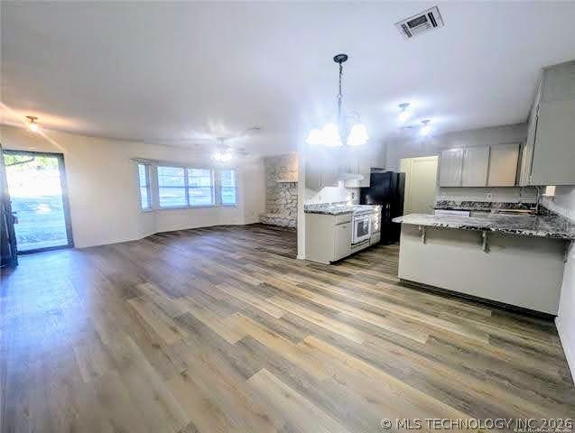 121 W Jefferson Place, Broken Arrow, OK 74011