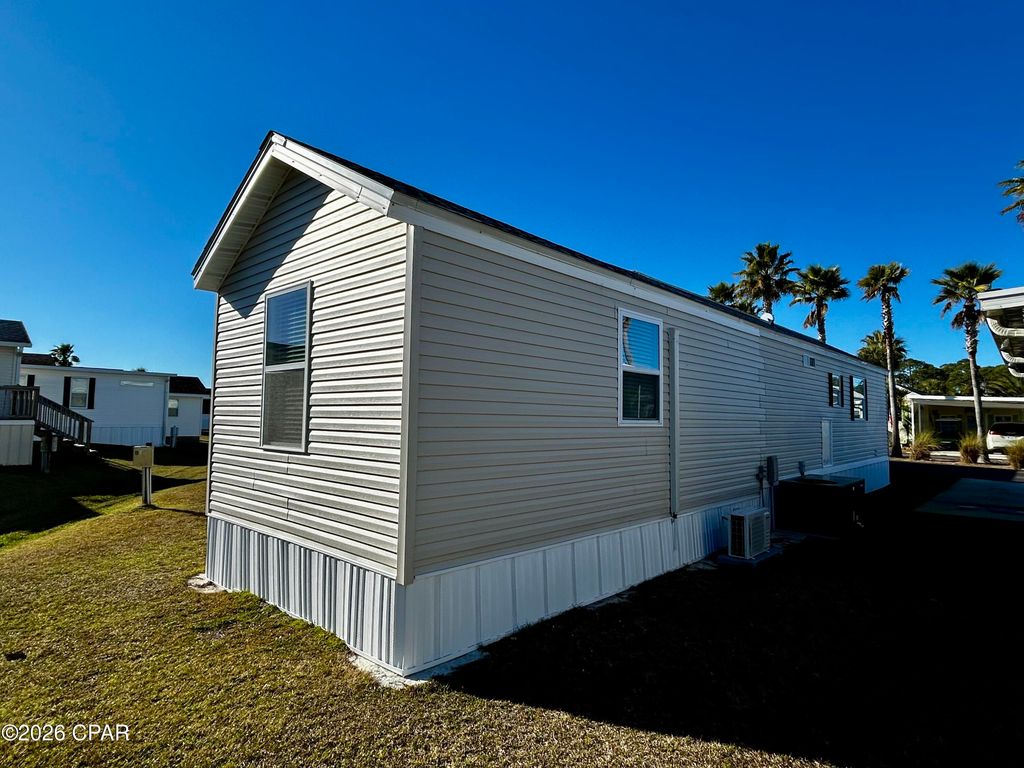 Image 6 of property listing at 1219 Navy Boulevard 82, Panama City Beach, FL 32408