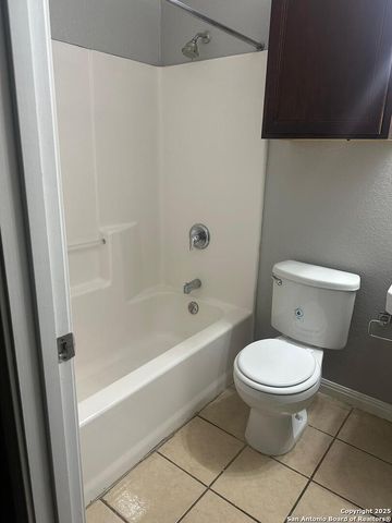 14815 Judson Rd Apt 202, San Antonio, TX 78233