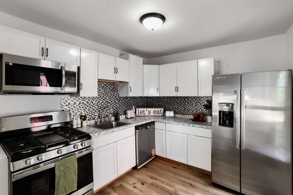 3123 Knox Avenue N, Minneapolis, MN 55411 — photo 2