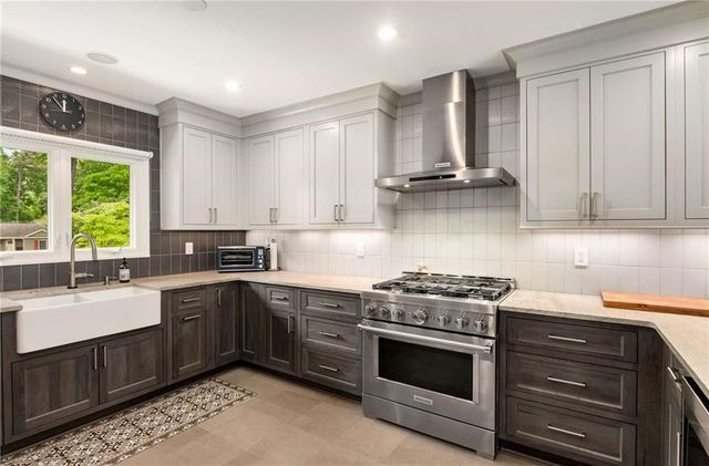 994 Citadel Drive NE, Atlanta, GA 30324