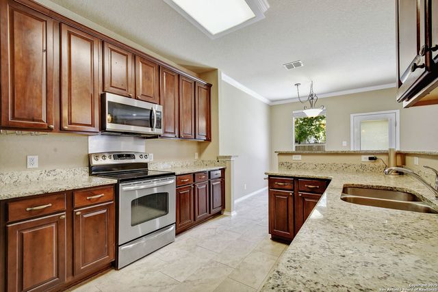4618 Acornridge Way, San Antonio, TX 78247