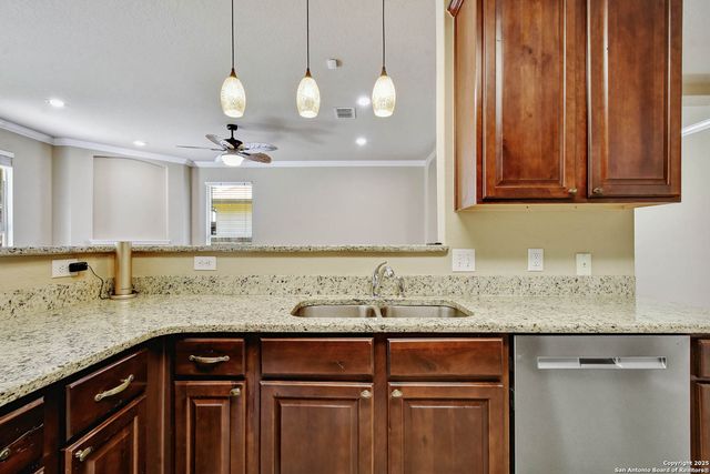 4618 Acornridge Way, San Antonio, TX 78247