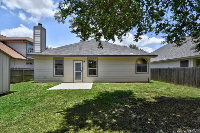 4618 Acornridge Way, San Antonio, TX 78247