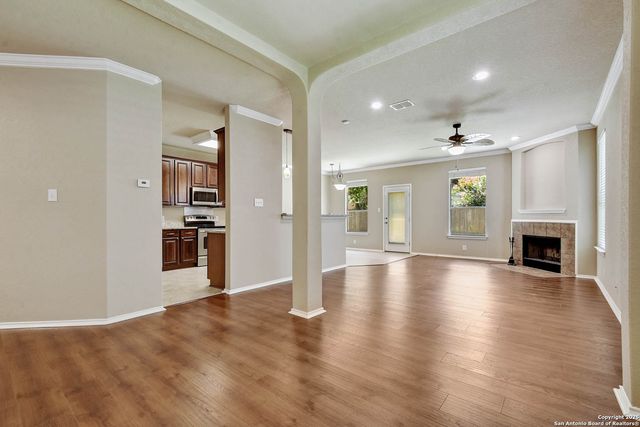 4618 Acornridge Way, San Antonio, TX 78247