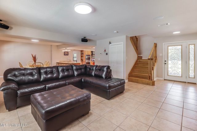15409 Sequoia Avenue, Biloxi, MS 39532