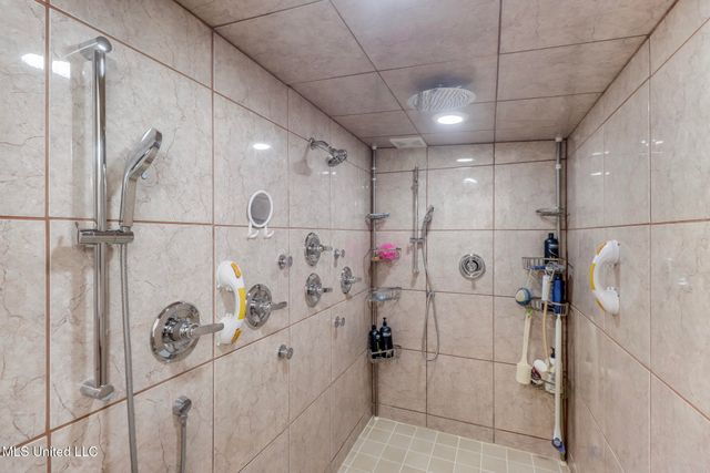 15409 Sequoia Avenue, Biloxi, MS 39532