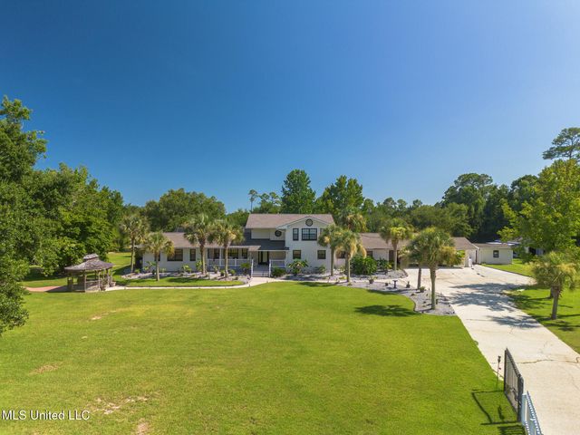 15409 Sequoia Avenue, Biloxi, MS 39532