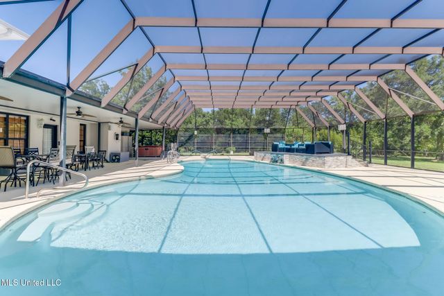 15409 Sequoia Avenue, Biloxi, MS 39532