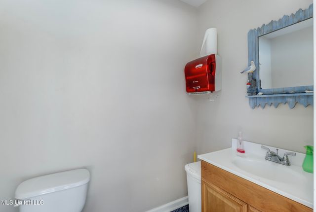 15409 Sequoia Avenue, Biloxi, MS 39532