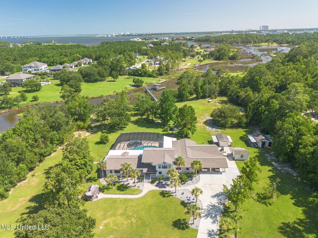 15409 Sequoia Avenue, Biloxi, MS 39532