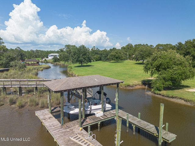 15409 Sequoia Avenue, Biloxi, MS 39532