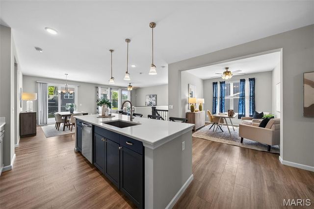 206 Knob Creek Court, Lake St Louis, MO 63367