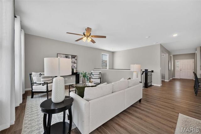 206 Knob Creek Court, Lake St Louis, MO 63367