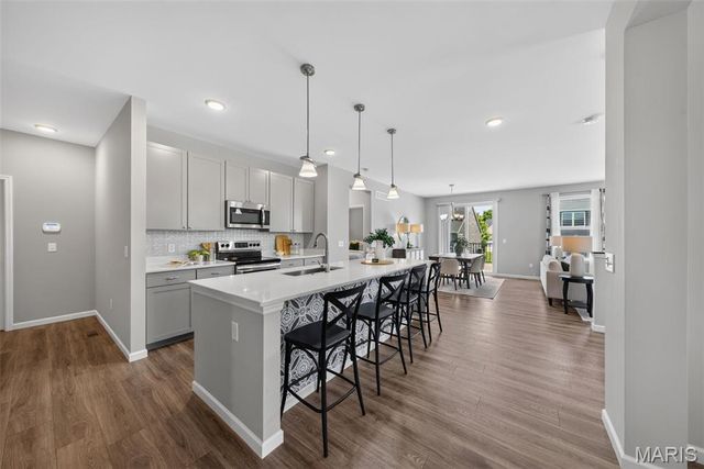 206 Knob Creek Court, Lake St Louis, MO 63367